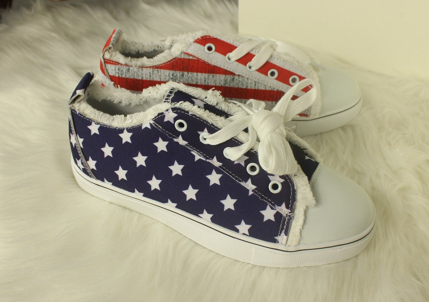 Star Striped Lace Up Sneakers Round Toe Casual Shoes - WFP Store