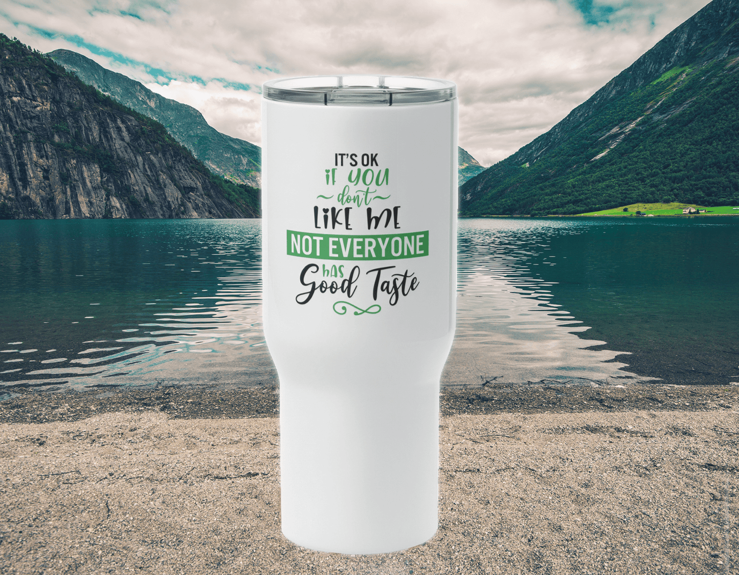 Travel mug with a handle - WFP Store